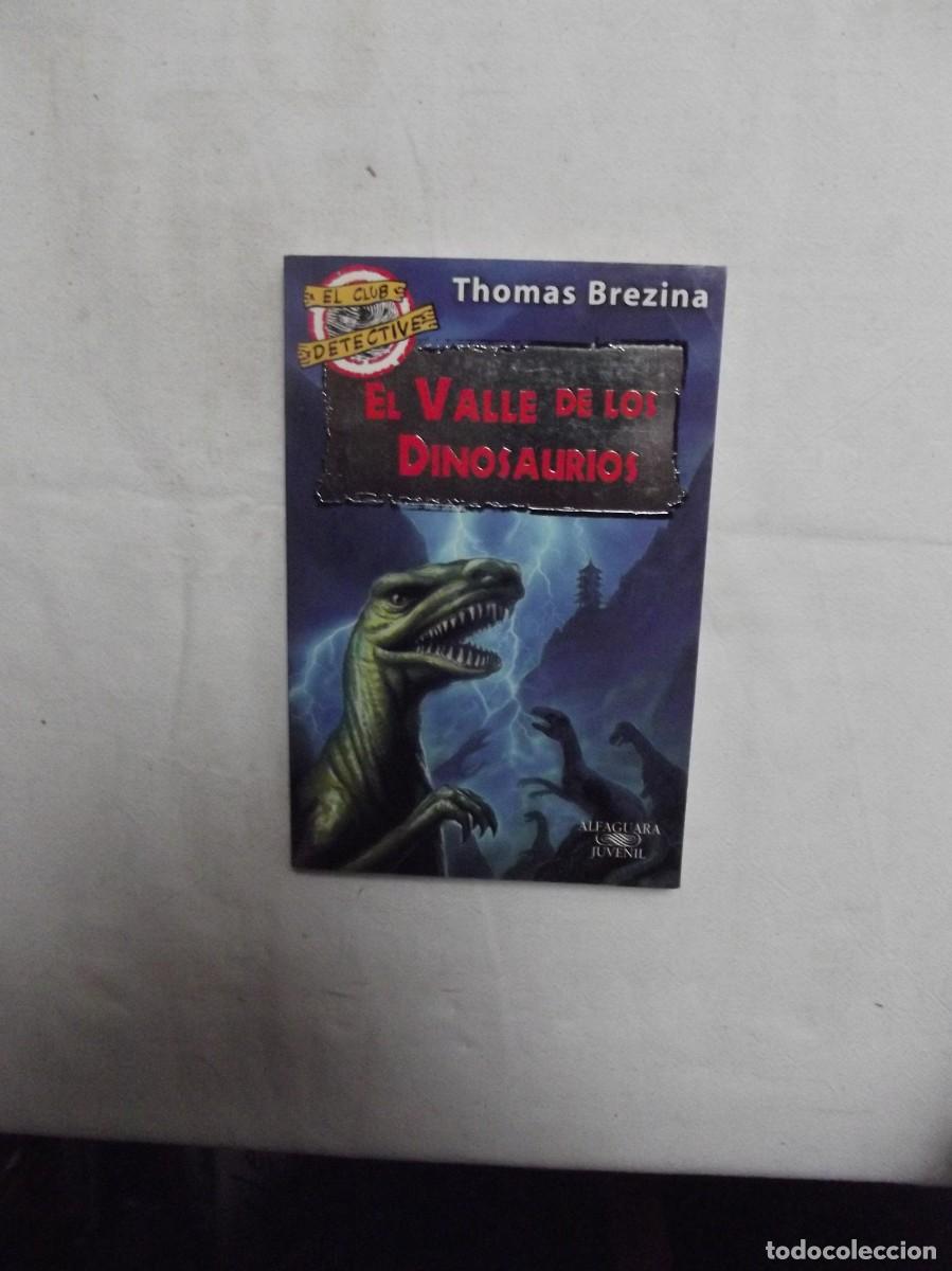 Libros de segunda mano: EL VALLE DE LOS DINOSAURIOS POR THOMAS BREZINA - Foto 1