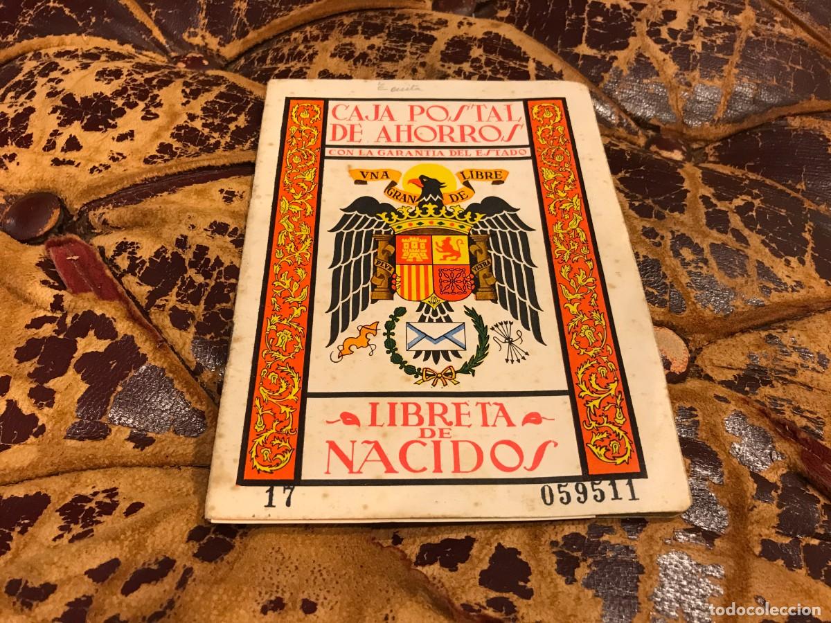 Libros de segunda mano: CAJA POSTAL DE AHORROS. LIBRETA DE NACIDOS. 1967 - Foto 1