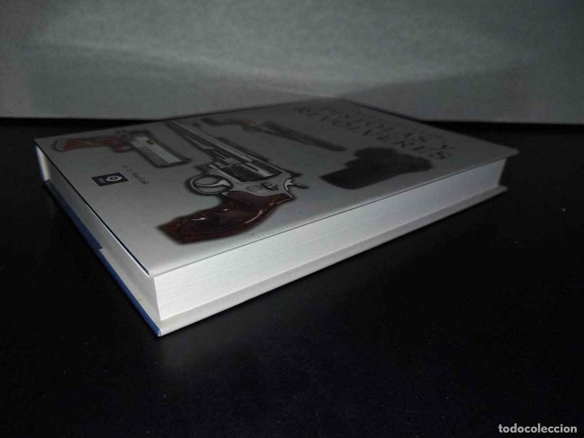 Libros de segunda mano: 120- Enciclopedia De Pistolas Y Rev&oacute;lveres - A. E. Hartink - 2013 - Foto 3