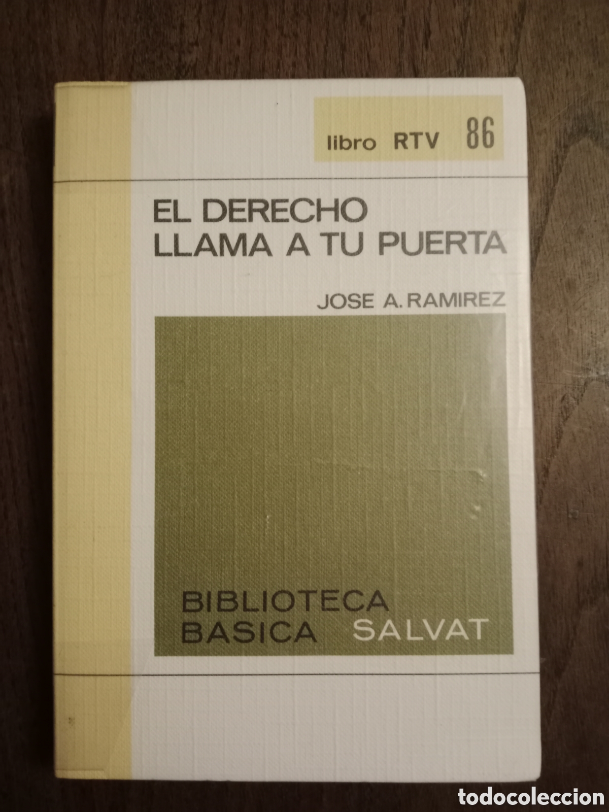 Libros de segunda mano: Libro el derecho llama a su puerta de Jos&eacute; A Ram&iacute;rez - Foto 1