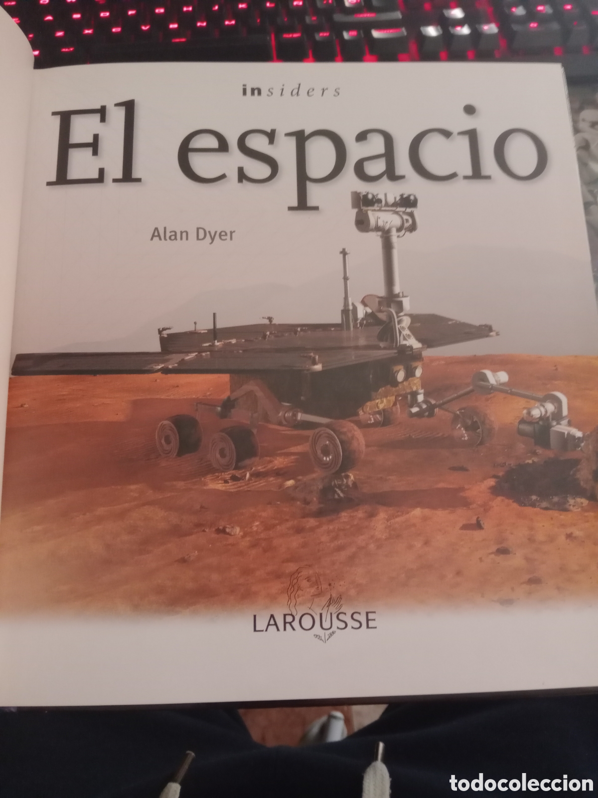 Libros de segunda mano: El espacio Alan Dyer insiders Larousse - Foto 4