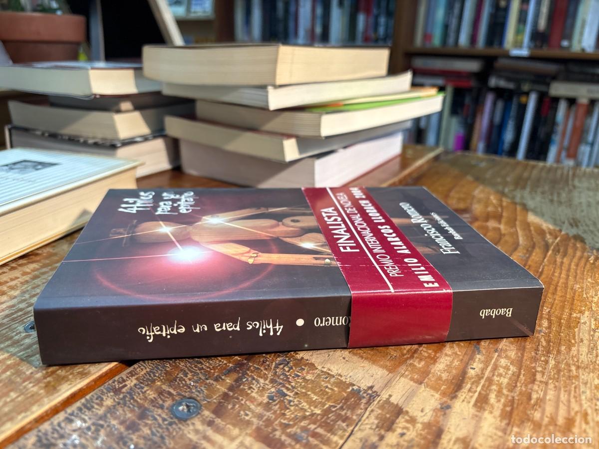 Libros de segunda mano: Cuatro Hilos Para Un Epitafio TRS - Foto 2