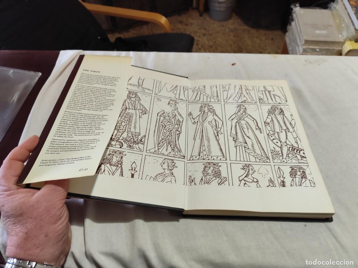 Libros de segunda mano: THE TAROT / RICHARD CAVENDISCH / SUX 05 / 1975 / EN INGLES - Foto 3
