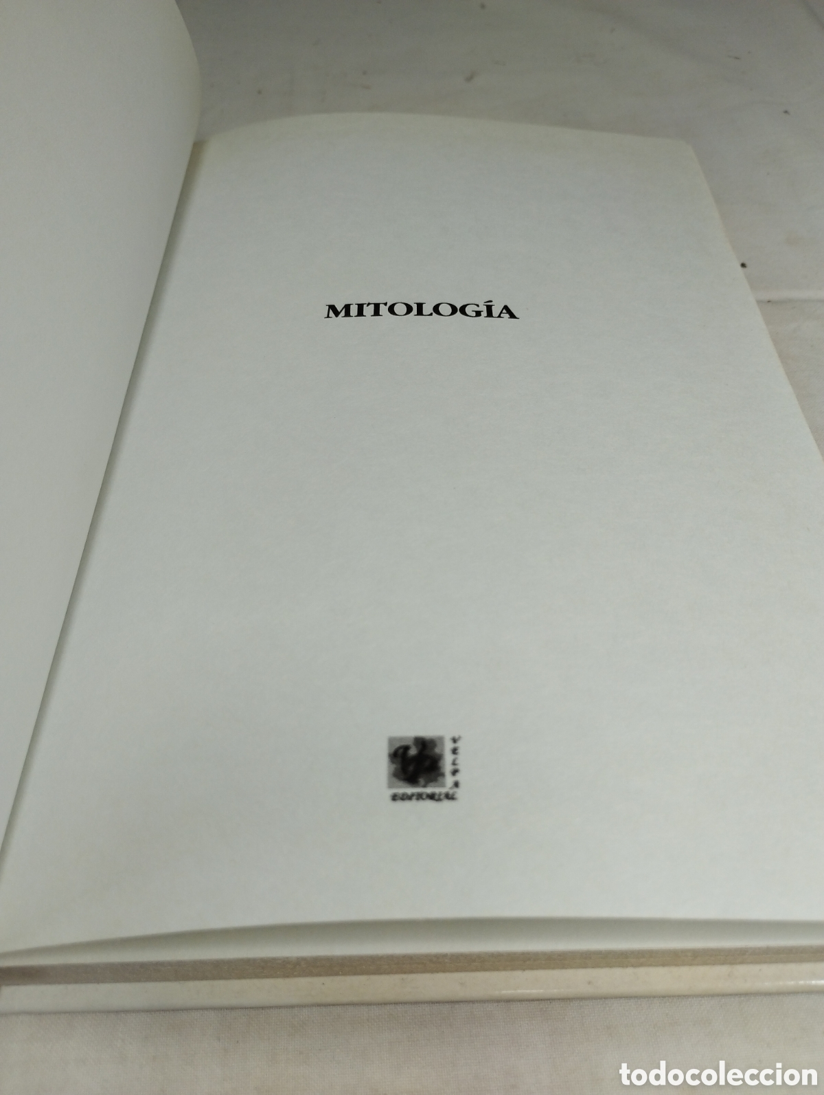 Libros de segunda mano: Mitolog&iacute;a. Editorial Velpal, 2006 - Foto 2