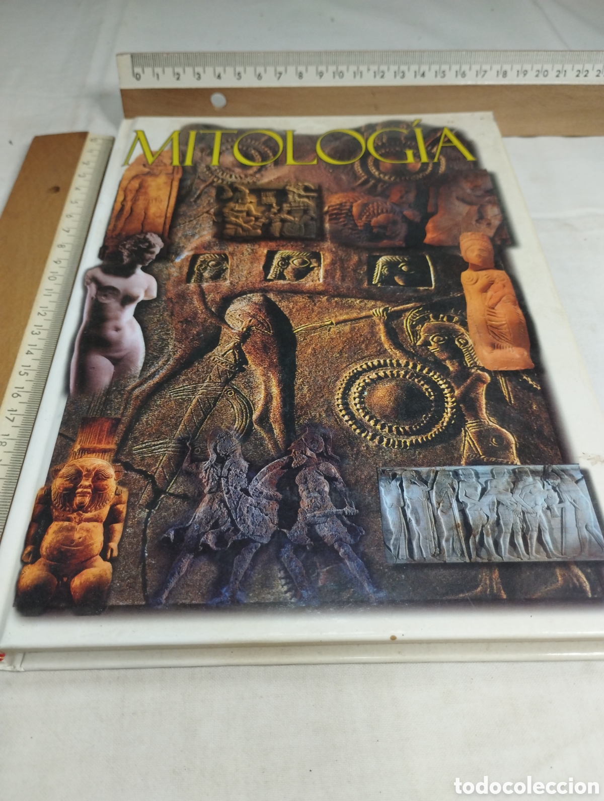 Libros de segunda mano: Mitolog&iacute;a. Editorial Velpal, 2006 - Foto 1