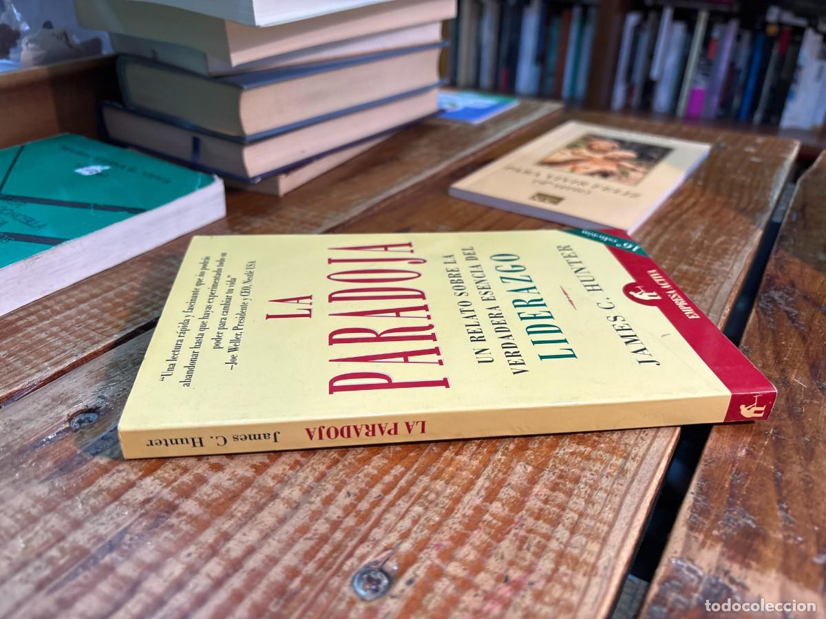 Libros de segunda mano: La paradoja (Spanish Edition) - Foto 2