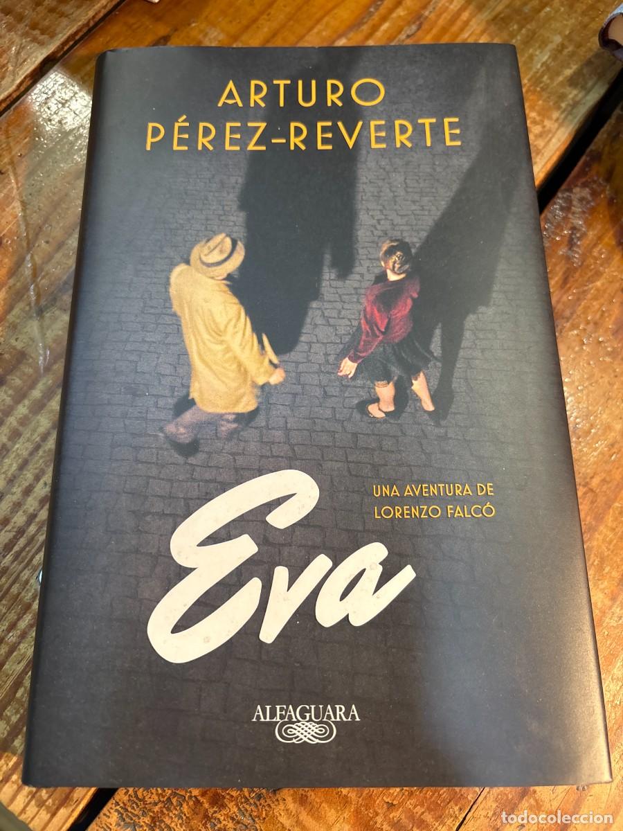 Libros de segunda mano: Eva (Serie Falc&oacute;) (Spanish Edition) - Foto 1