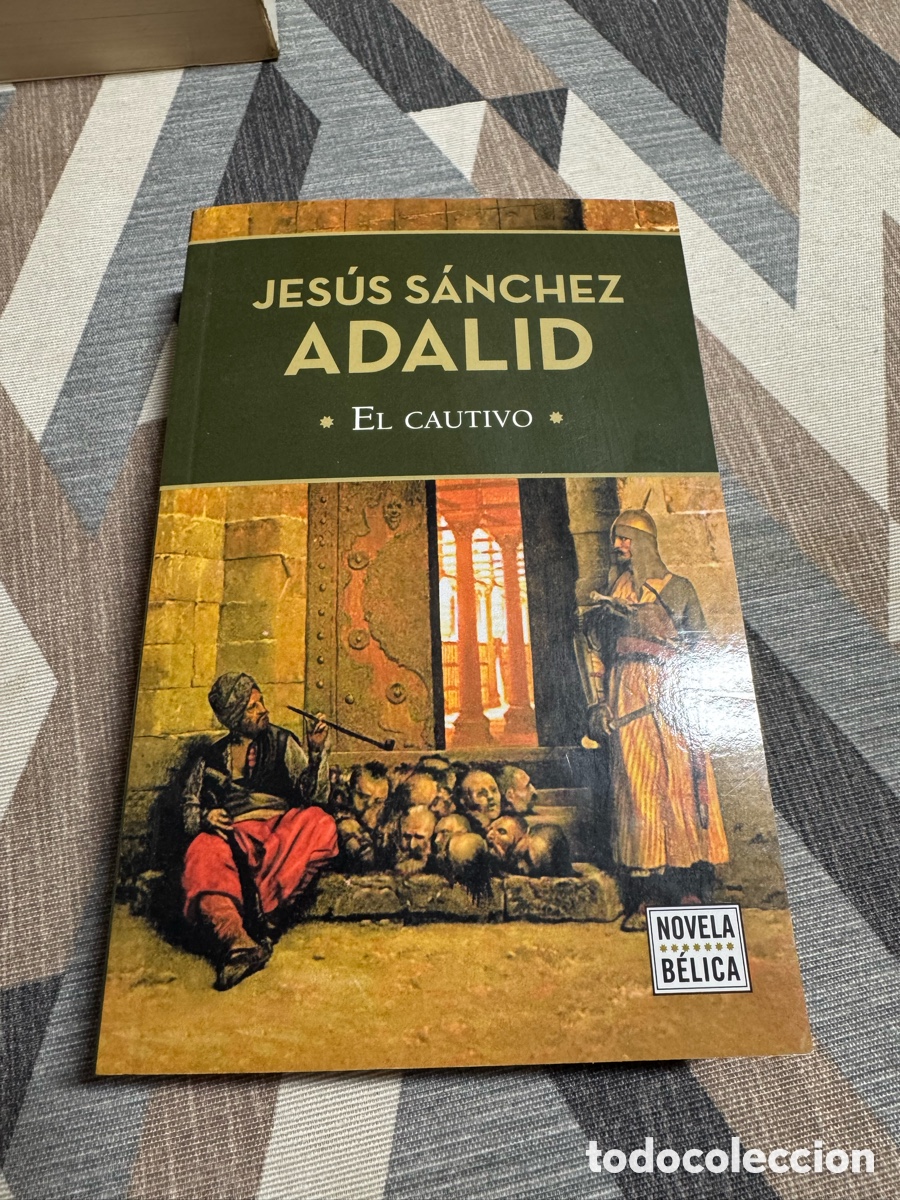 Libros de segunda mano: Jes&uacute;s S&aacute;nchez Adalid &ldquo;El cautivo &ldquo; - Foto 1