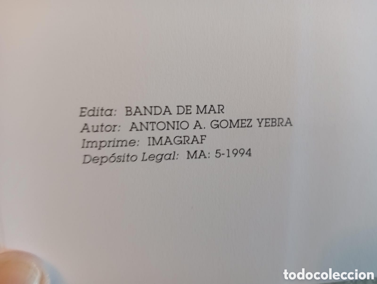 Libros de segunda mano: MENUDA POES&Iacute;A / ANTONIO A G&Oacute;MEZ YEBRA. Banda - Foto 3