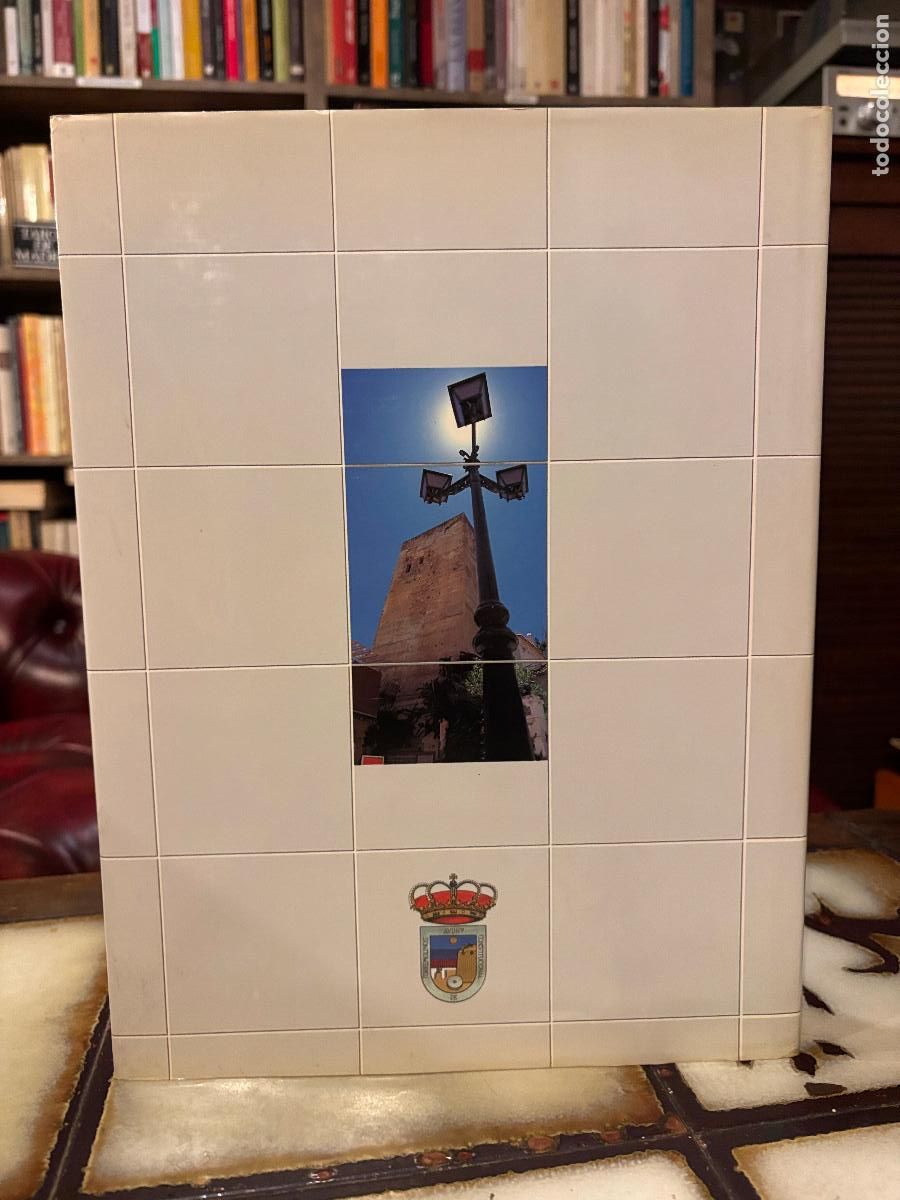 Libros de segunda mano: New Torremolinos. 2001 EN INGL&Eacute;S - Foto 2