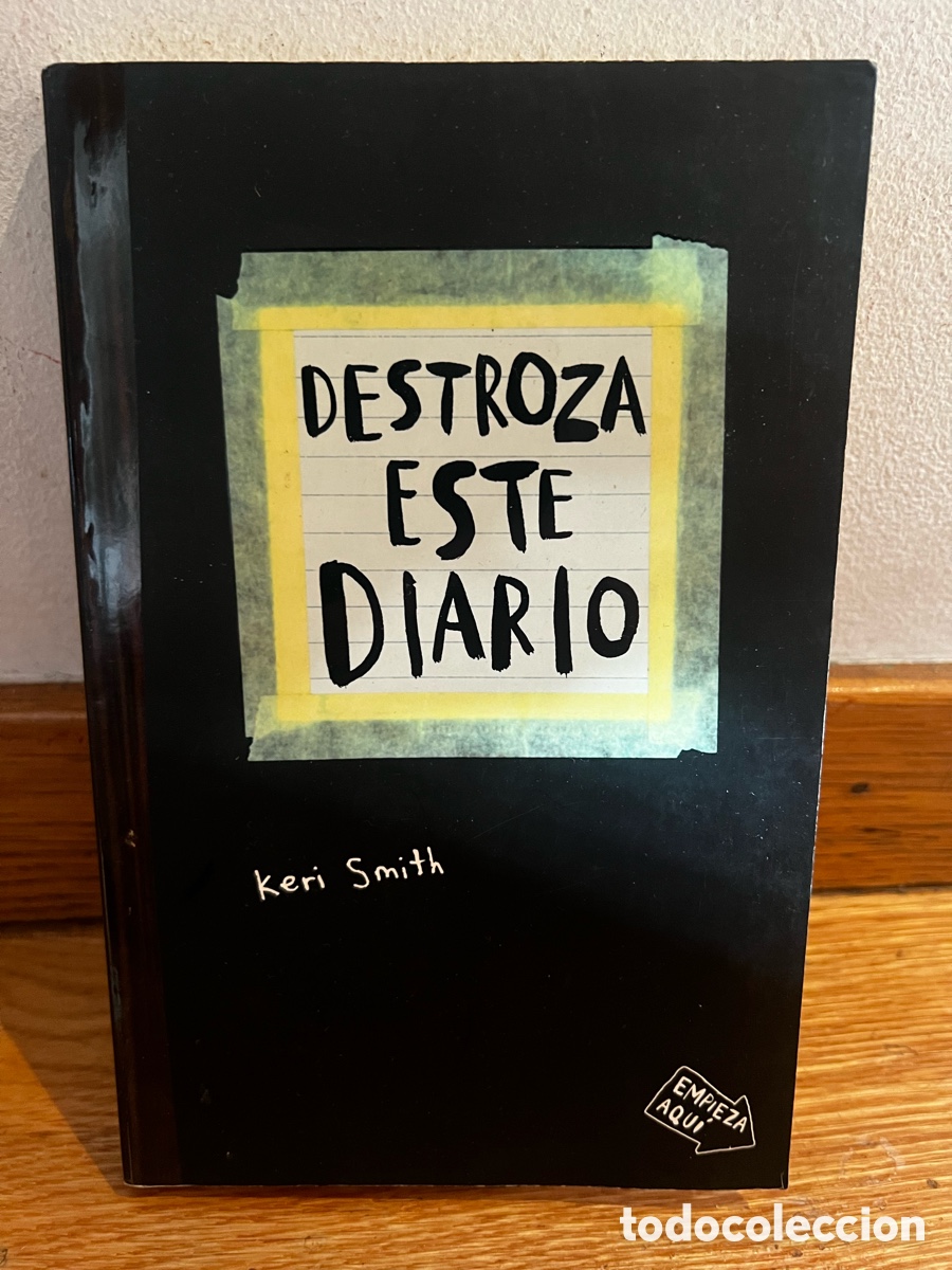 Libros de segunda mano: DESTROZA ESTE DIARIO Keri Smith - Foto 1