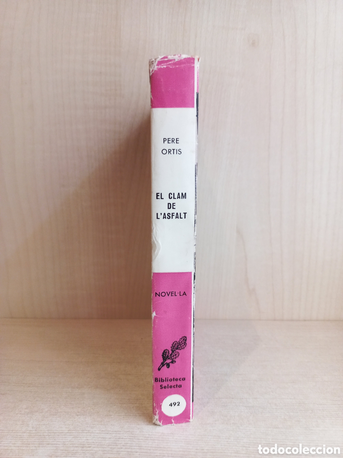 Libros de segunda mano: El clam de lasfalt. Pere Ortis. Selecta, primera edici&oacute;n, 1977. Catal&aacute;n. - Foto 2