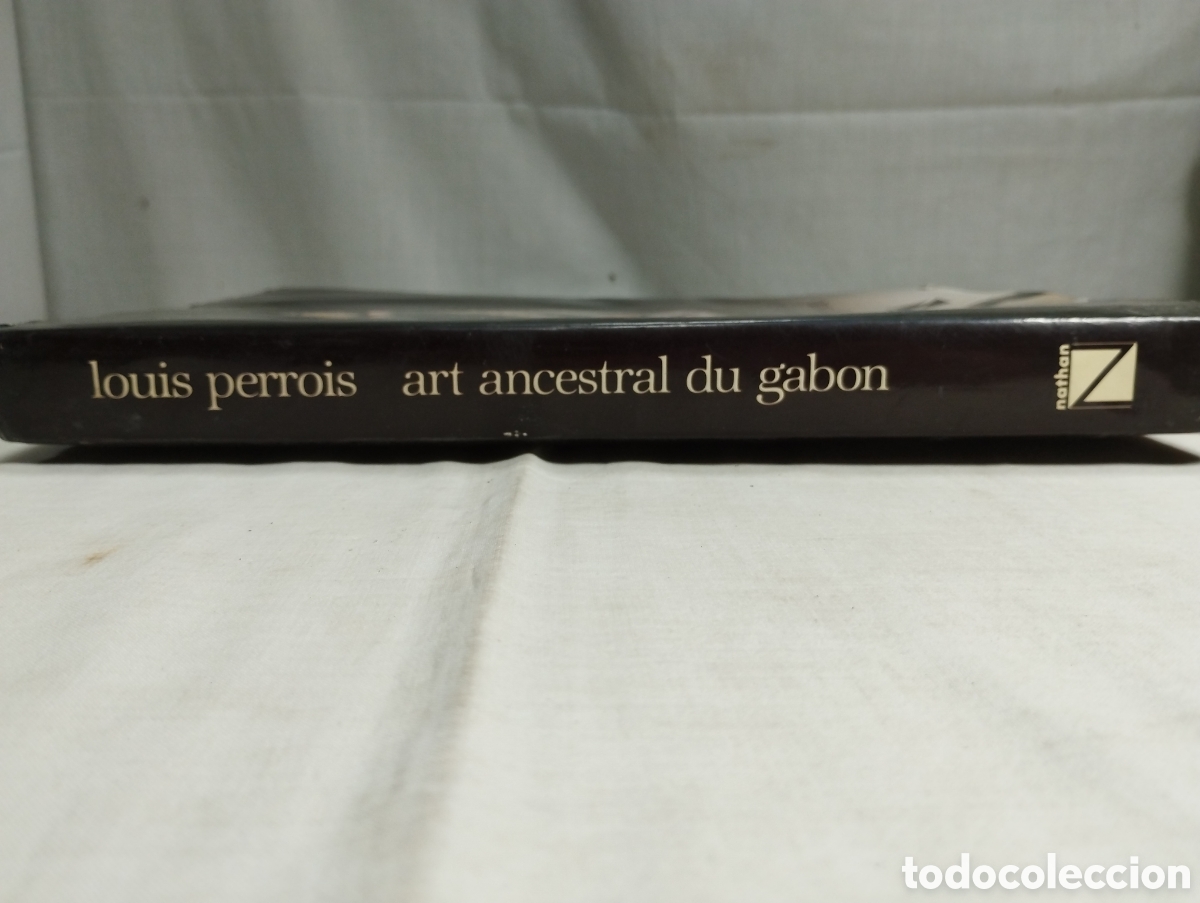 Libros de segunda mano: Art ancestral du Gabon. Louis Perrois. - Foto 3