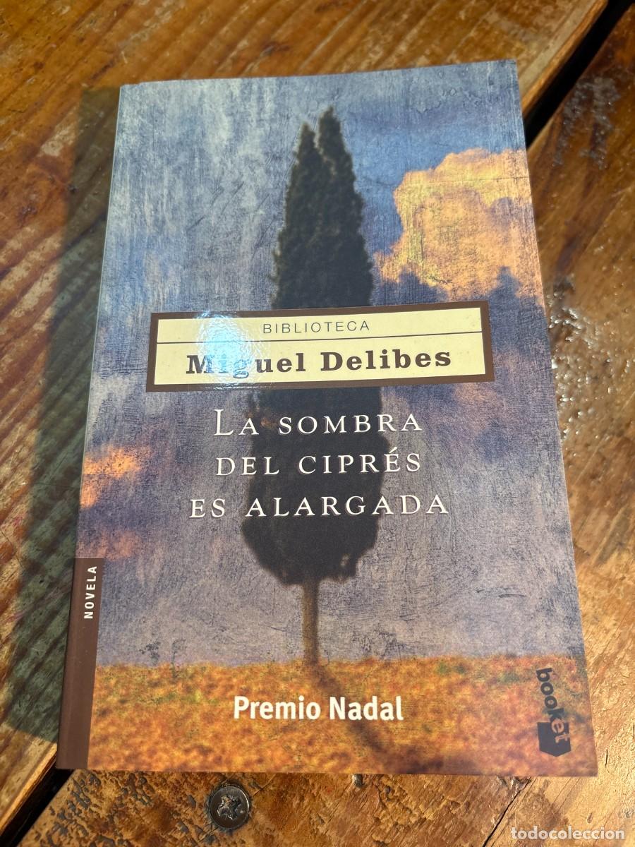 Libros de segunda mano: La Sombra Del Cipres Es Alargada - Foto 1