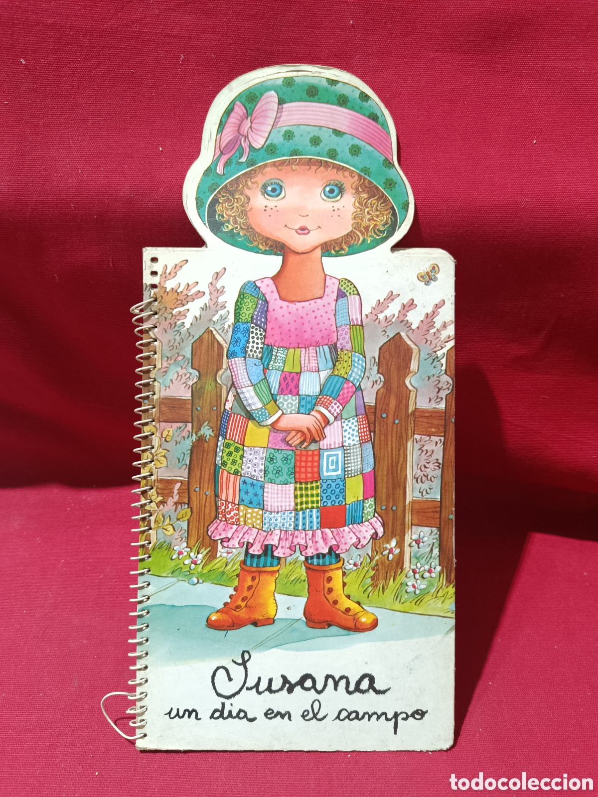 Libros de segunda mano: Libro troquelado Susana un d&iacute;a en el Campo Ediciones Grupo Z
