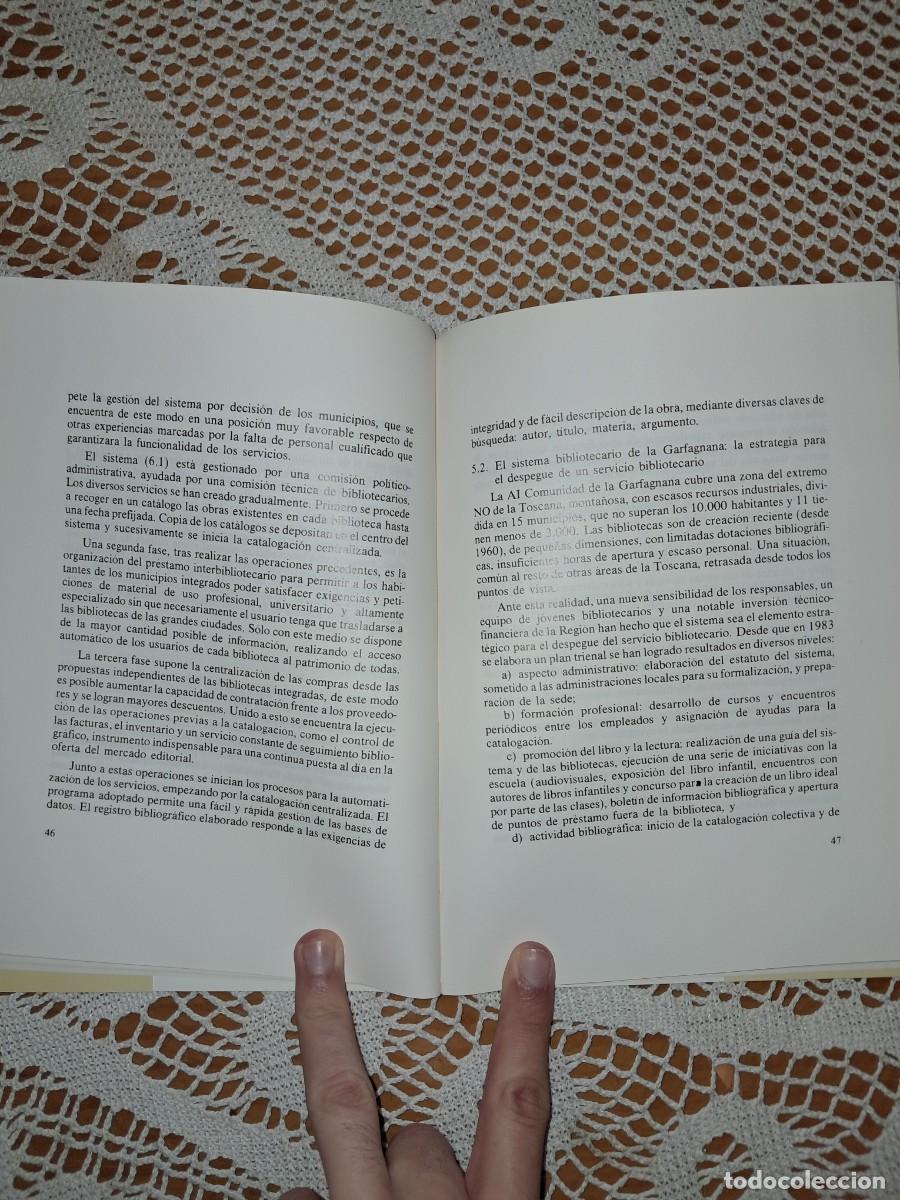 Libros de segunda mano: Autonom&iacute;a y bibliotecas: la regi&oacute;n toscana - Foto 4