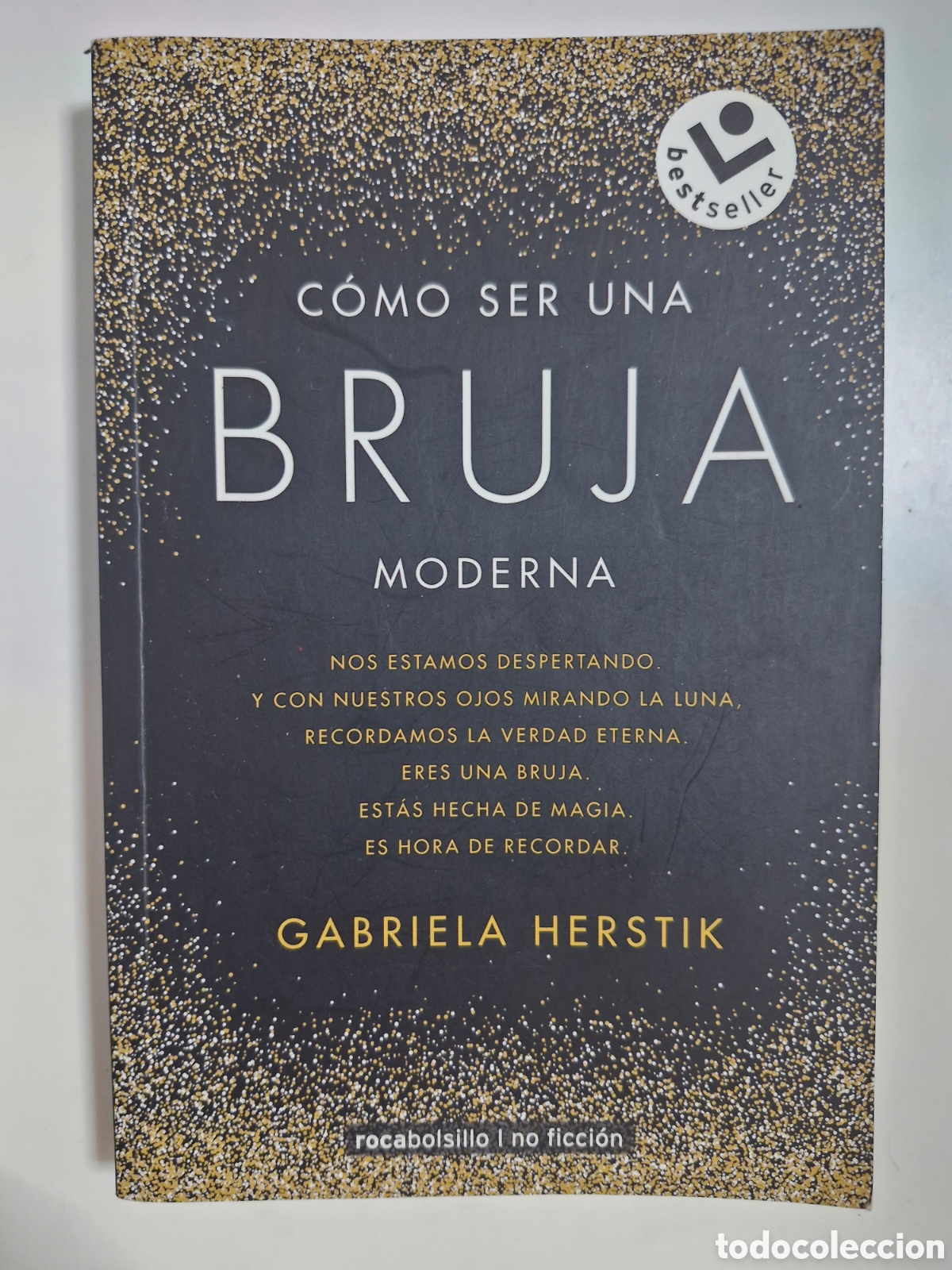 Libros de segunda mano: C&Oacute;MO SER UNA BRUJA MODERNA - Gabriela Herstik - Foto 1