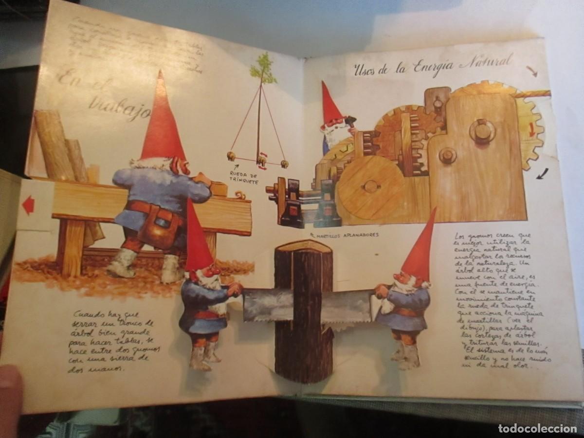 Libros de segunda mano: LOS GNOMOS Un libro m&aacute;gico W32418 - Foto 3
