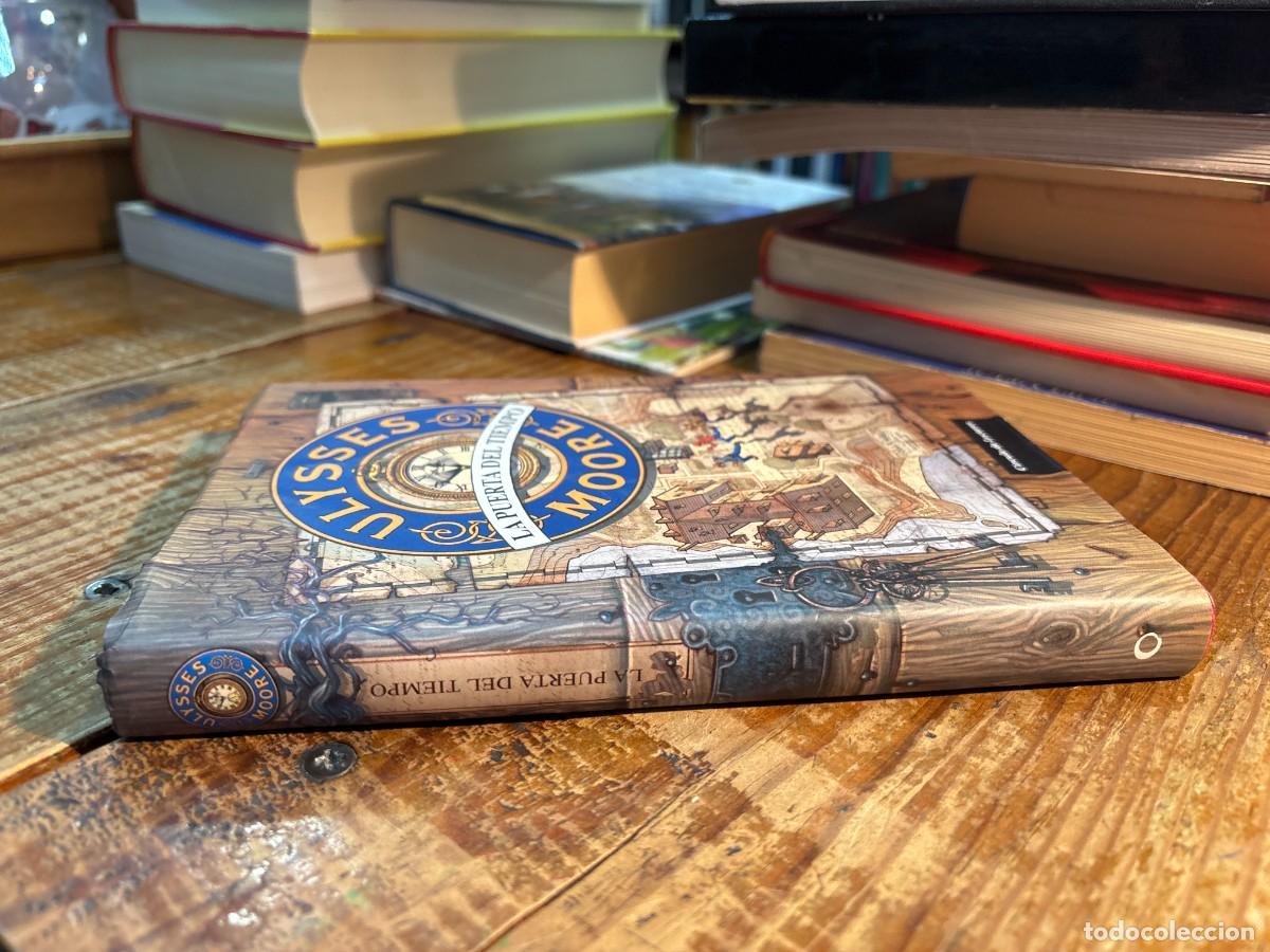 Libros de segunda mano: Ulysses Moore: La puerta del tiempo - Foto 2