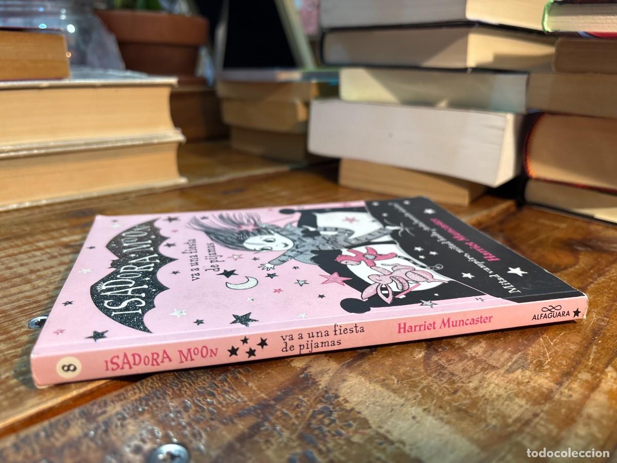 Libros de segunda mano: Isadora Moon va a una fiesta de pijamas - Foto 2