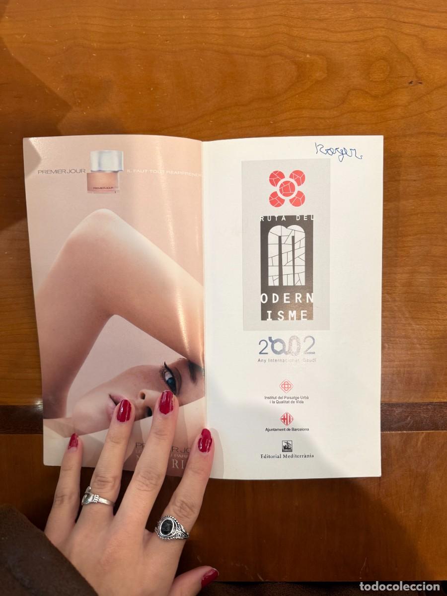 Libros de segunda mano: Gu&iacute;a de la ruta Gaud&iacute;. Edici&oacute; en catal&agrave; - Foto 2