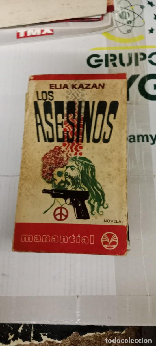 Libros de segunda mano: MM-7YB LIBRO LOS ASESINOS - ELIA KAZAN - Foto 1