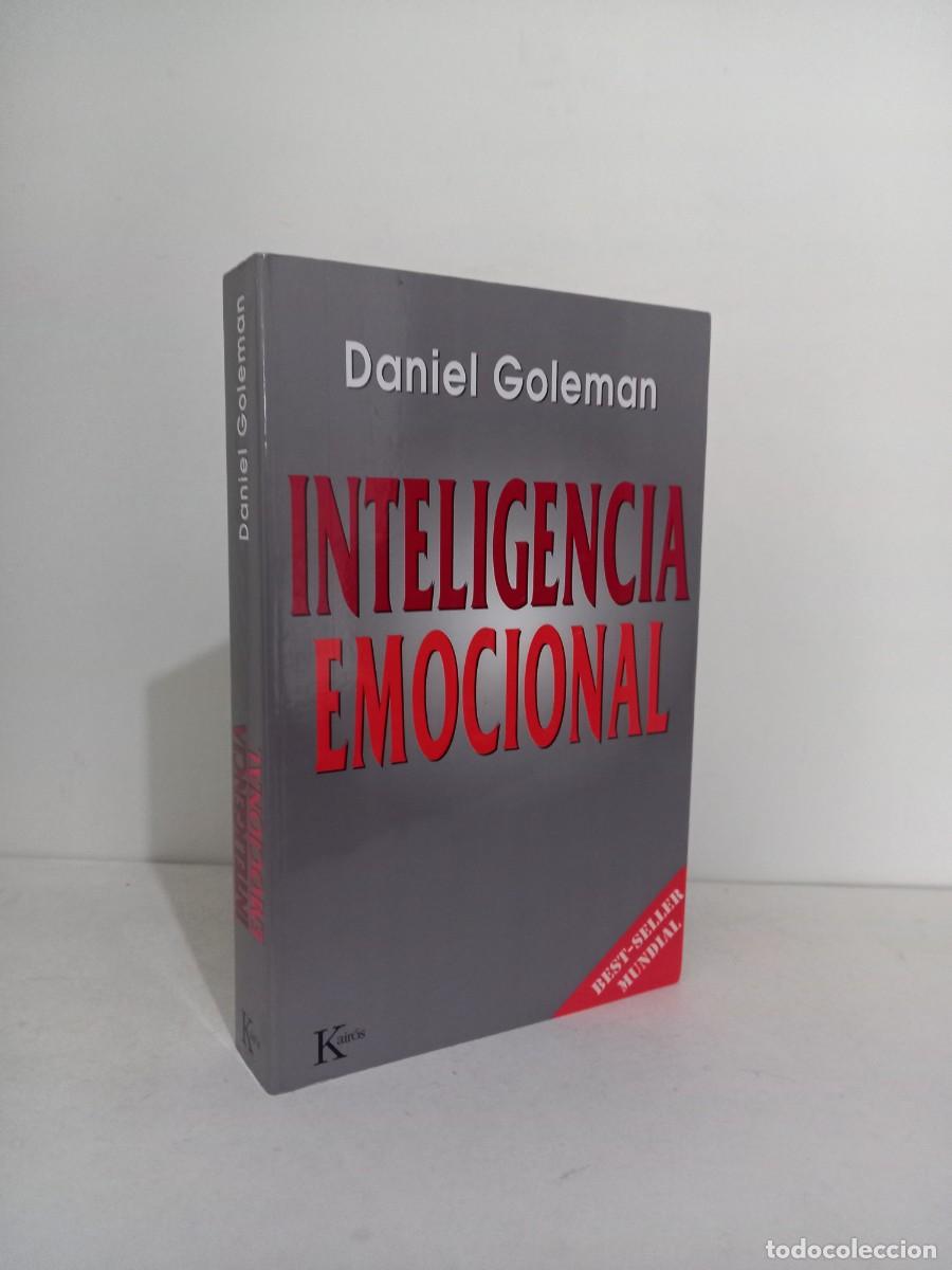 Libros de segunda mano: Daniel Goleman. Inteligencia Emocional. Editorial Kair&oacute;s. 2008 - Foto 1