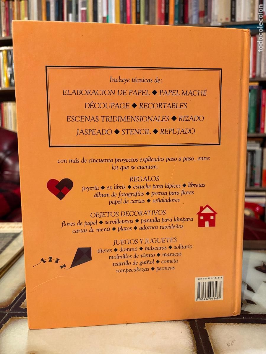 Libros de segunda mano: C&oacute;mo hacer regalos y objetos de papel. Gillian Souter. - Foto 2