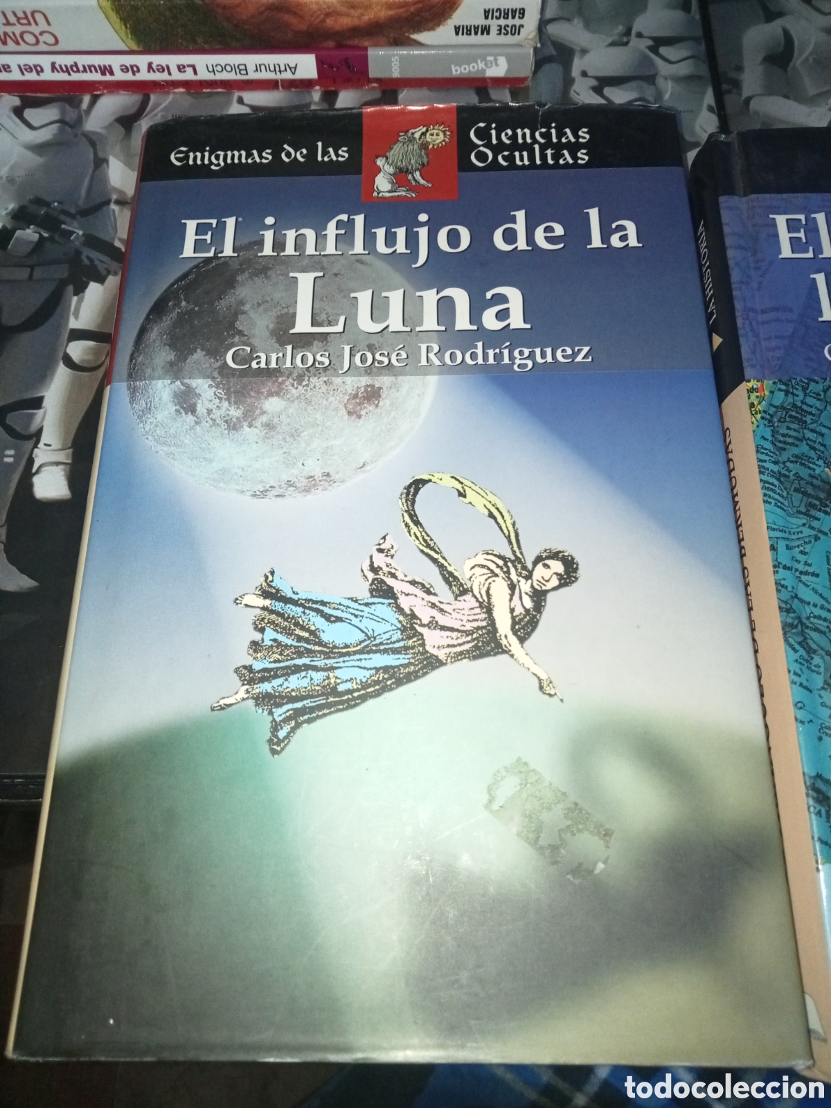 Libros de segunda mano: El influjo de la luna el tri&aacute;ngulo de las Bermudas - Foto 3
