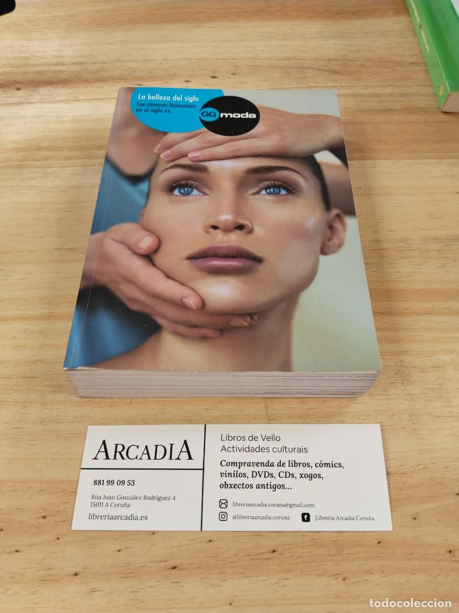 Gebrauchte B&uuml;cher: La Belleza del Siglo. Los C&aacute;nones Femeninos en el Siglo XX - VV. AA.