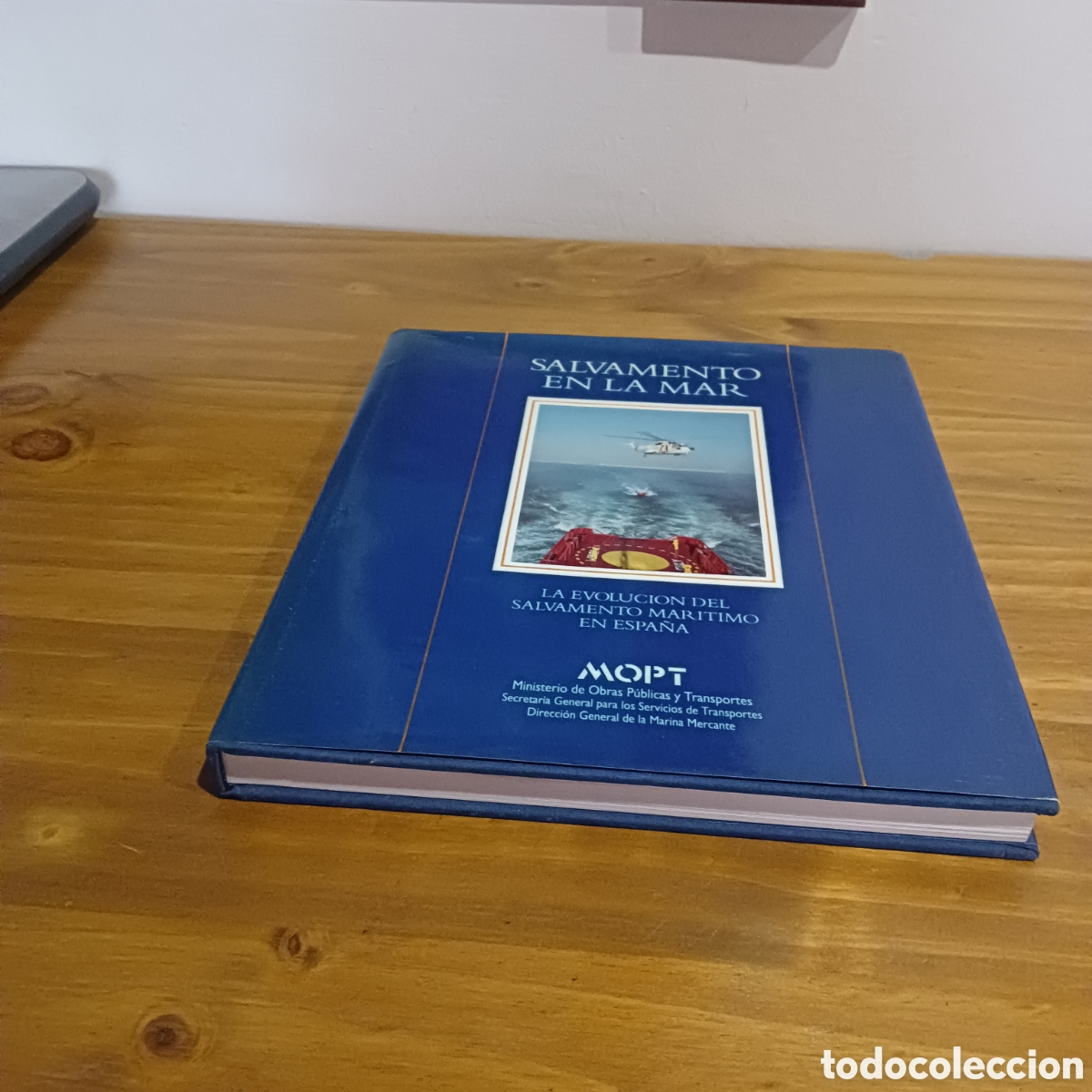Libros de segunda mano: Salvamento en la mar. Mopt - Foto 1