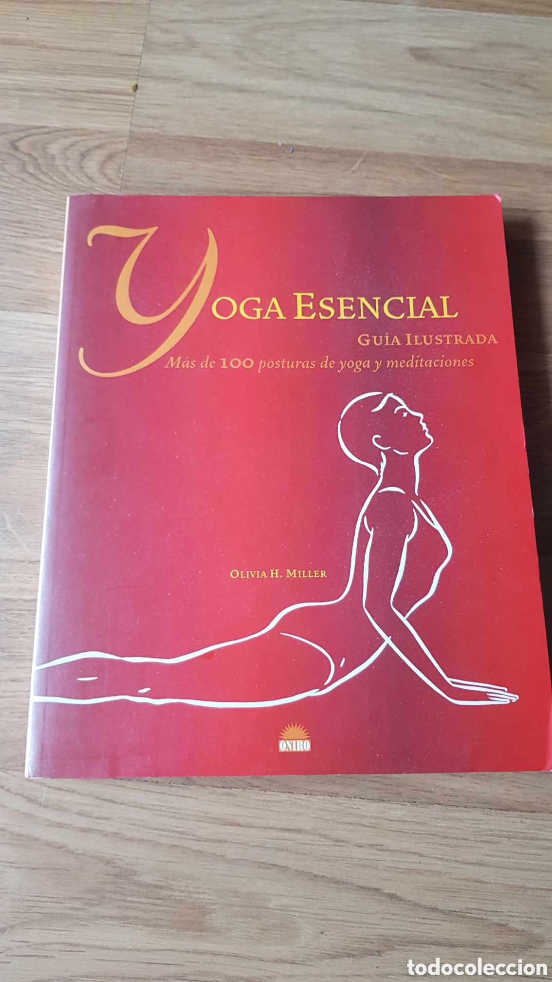 Libros de segunda mano: Yoga esencial. Olivia - Foto 1