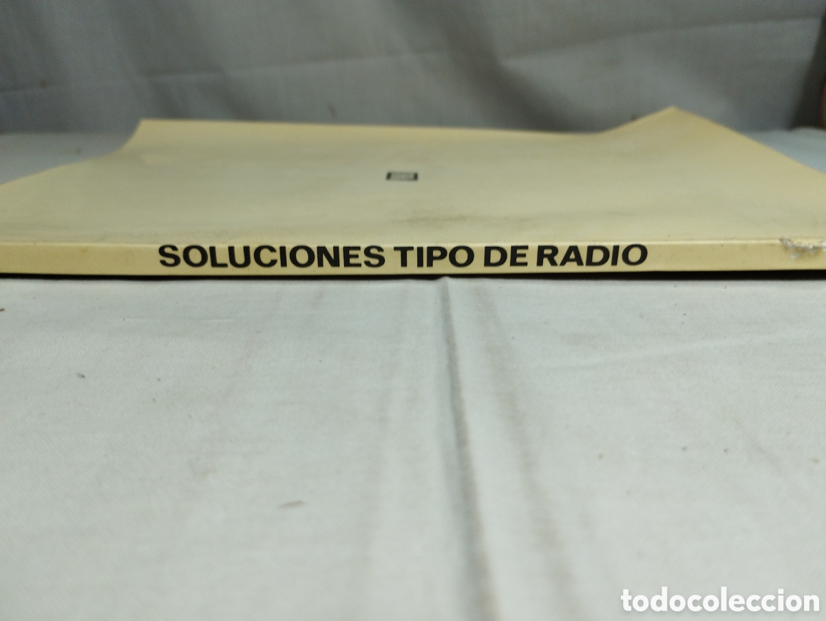 Libros de segunda mano: Soluciones tipo para radiot&eacute;cnicos. AFHA - Foto 3