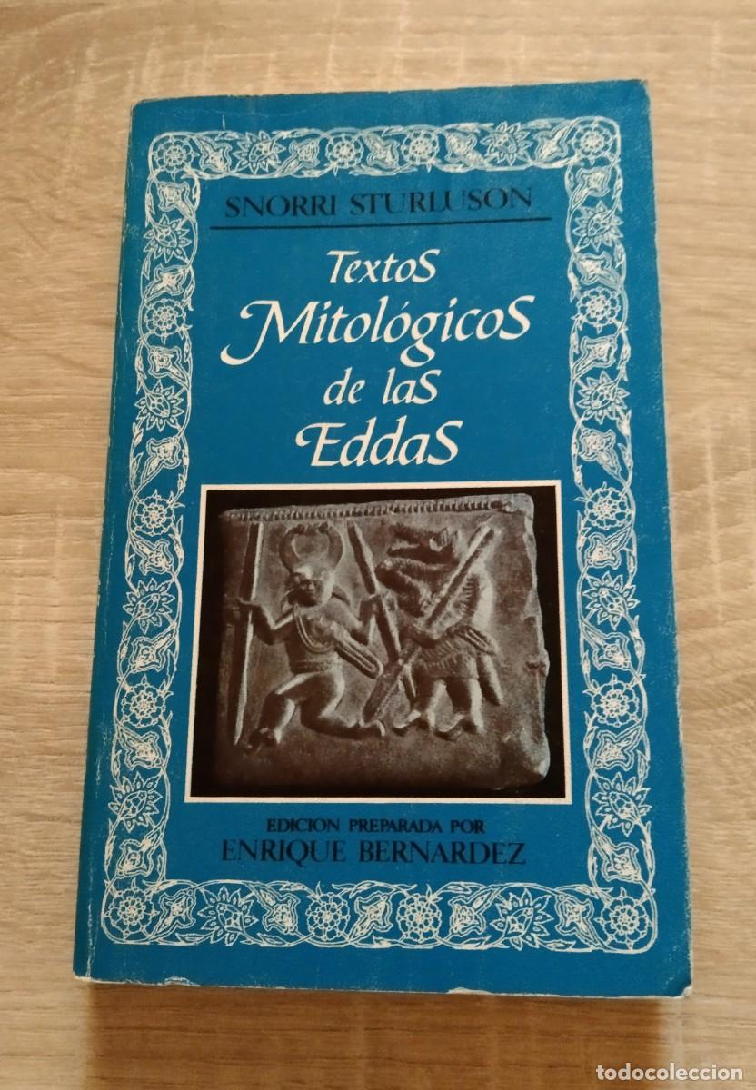 Libros de segunda mano: TEXTOS MITOLOGICOS DE LAS EDDAS - Sturluson, Snorri - Foto 1