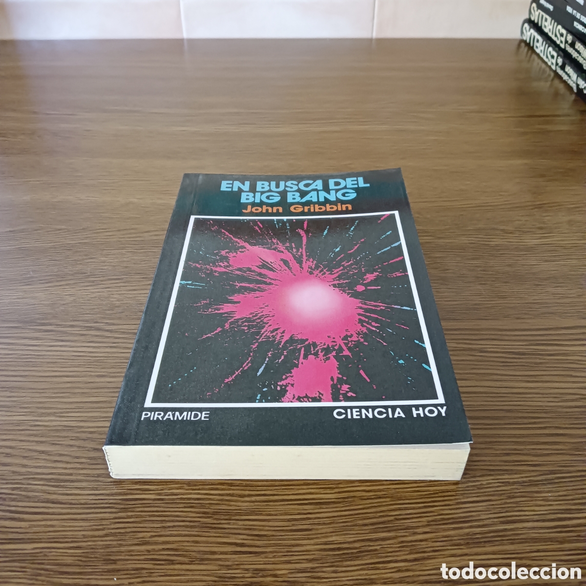 Libros de segunda mano: En busca del Big Bang. John Gribbin - Foto 1