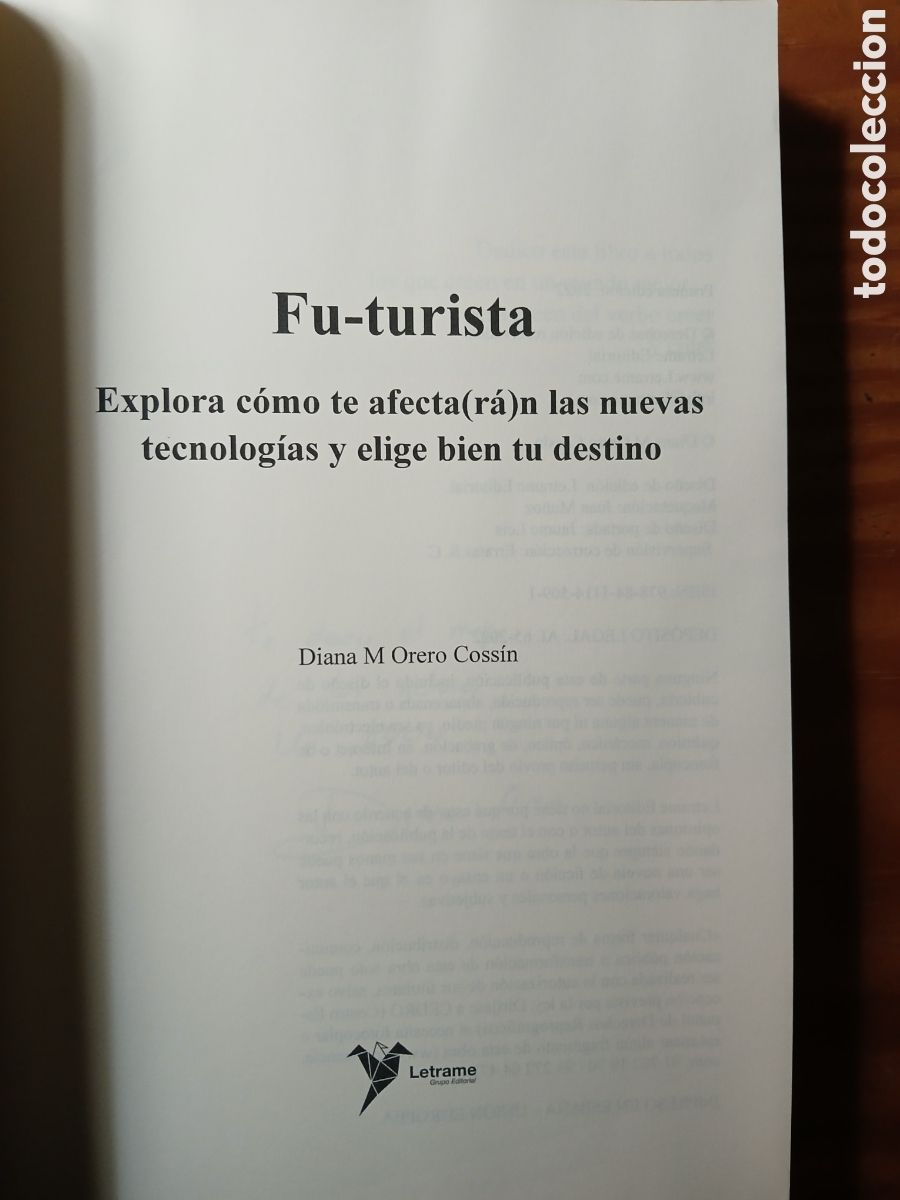 Libros de segunda mano: Futurista. Diana Orero. - Foto 3
