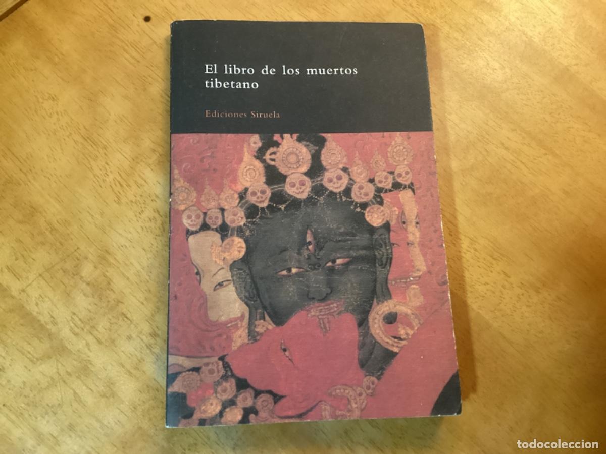Libros de segunda mano: El libro de los muertos tibetano. Siruela - Foto 1