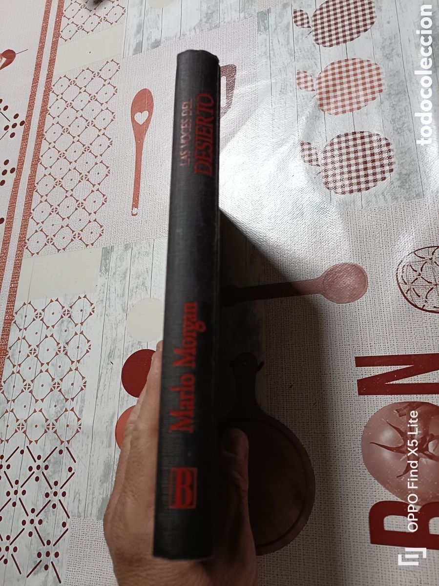 Libros de segunda mano: Libro Las Voces del Desierto -Marlo Morgan- Ediciones B - Foto 1