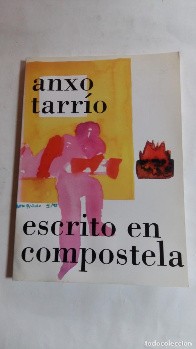 Libros de segunda mano: Escrito en Compostela, Anxo Tarr&iacute;o, Editorial Compostela - Foto 1