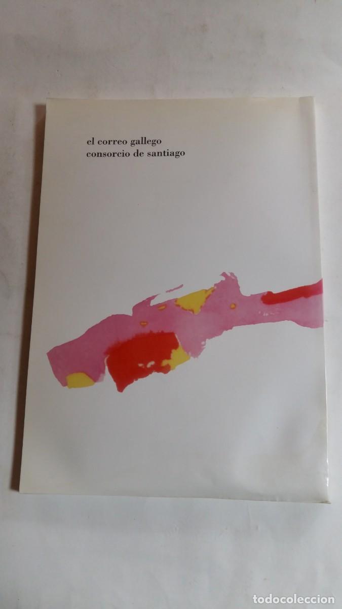 Libros de segunda mano: Escrito en Compostela, Anxo Tarr&iacute;o, Editorial Compostela - Foto 2