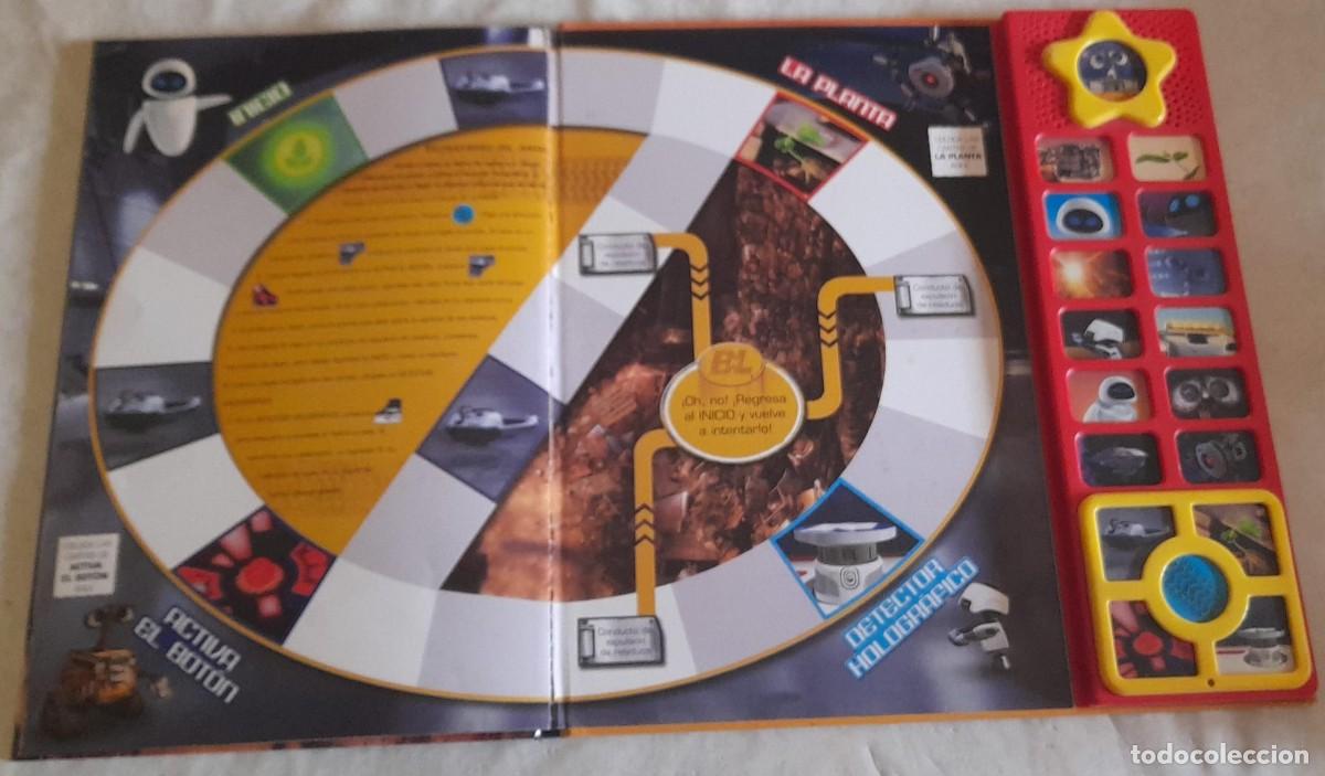 Libros de segunda mano: LIBRO INTERACTIVO Y SONORO CON JUEGO WALL-E, DE DISNEY, 2008 - Foto 2