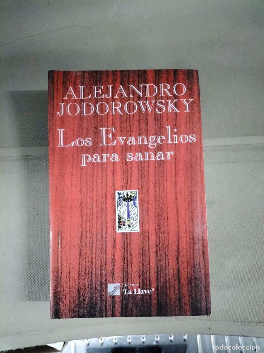 Libros de segunda mano: Los evangelios para sanar - Alejandro Jodorowsky - Foto 1