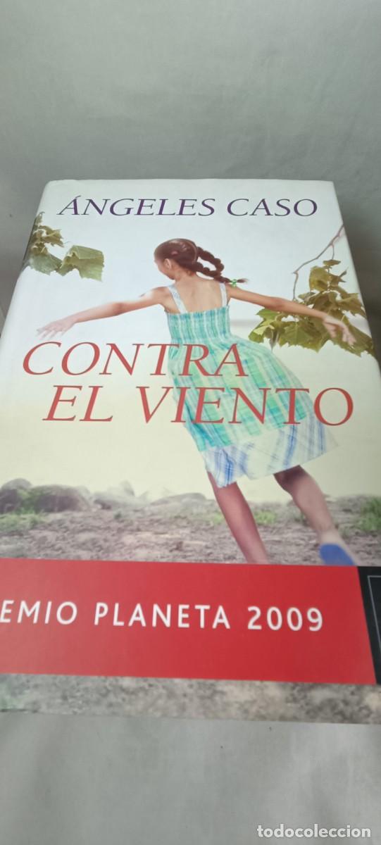 Libros de segunda mano: CONTRA EL VIENTO. &Aacute;NGELES CASO. - Foto 1