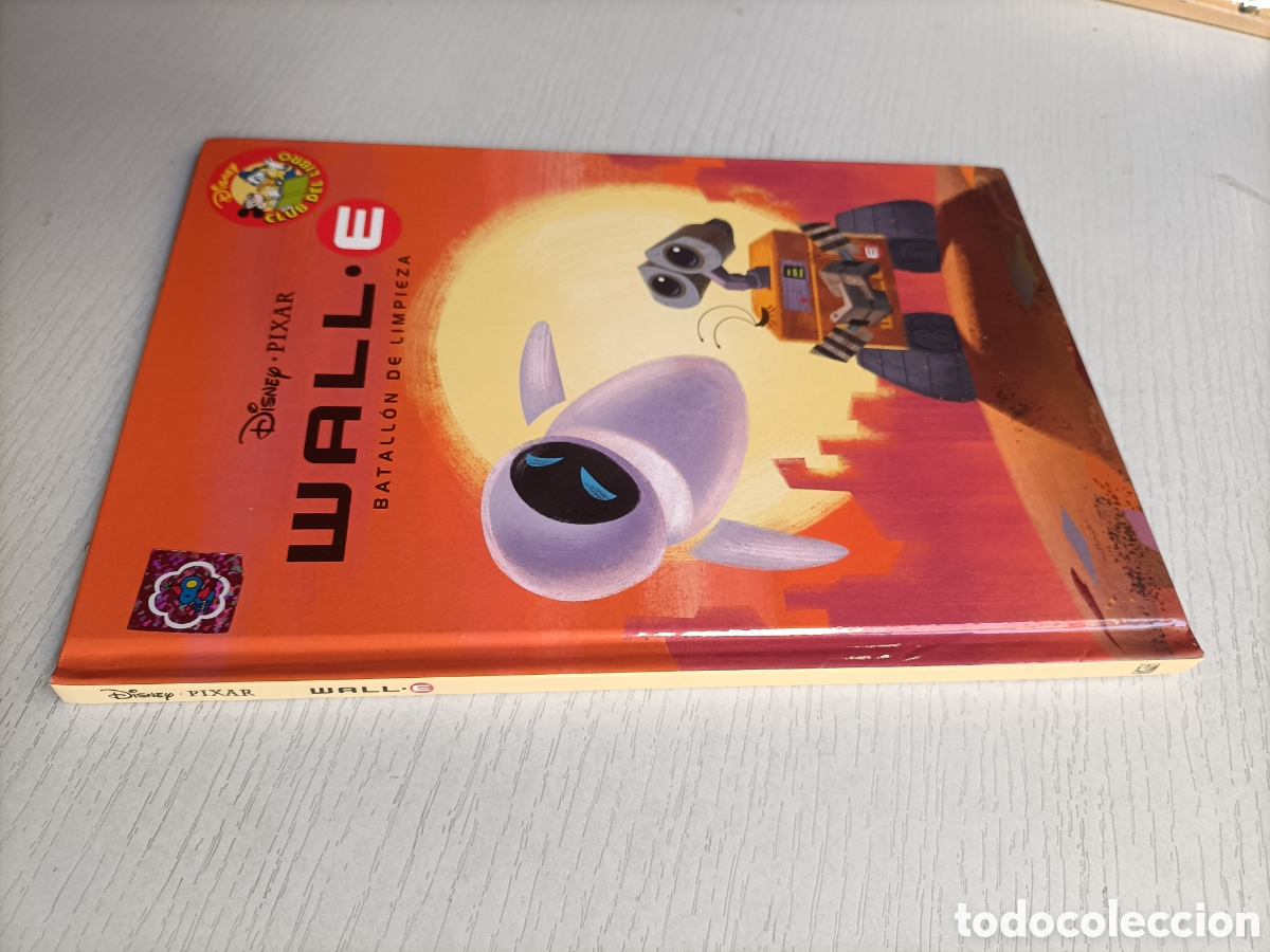Libros de segunda mano: Wall.e . Batall&oacute;n de limpieza. Disney Pixar - Foto 1