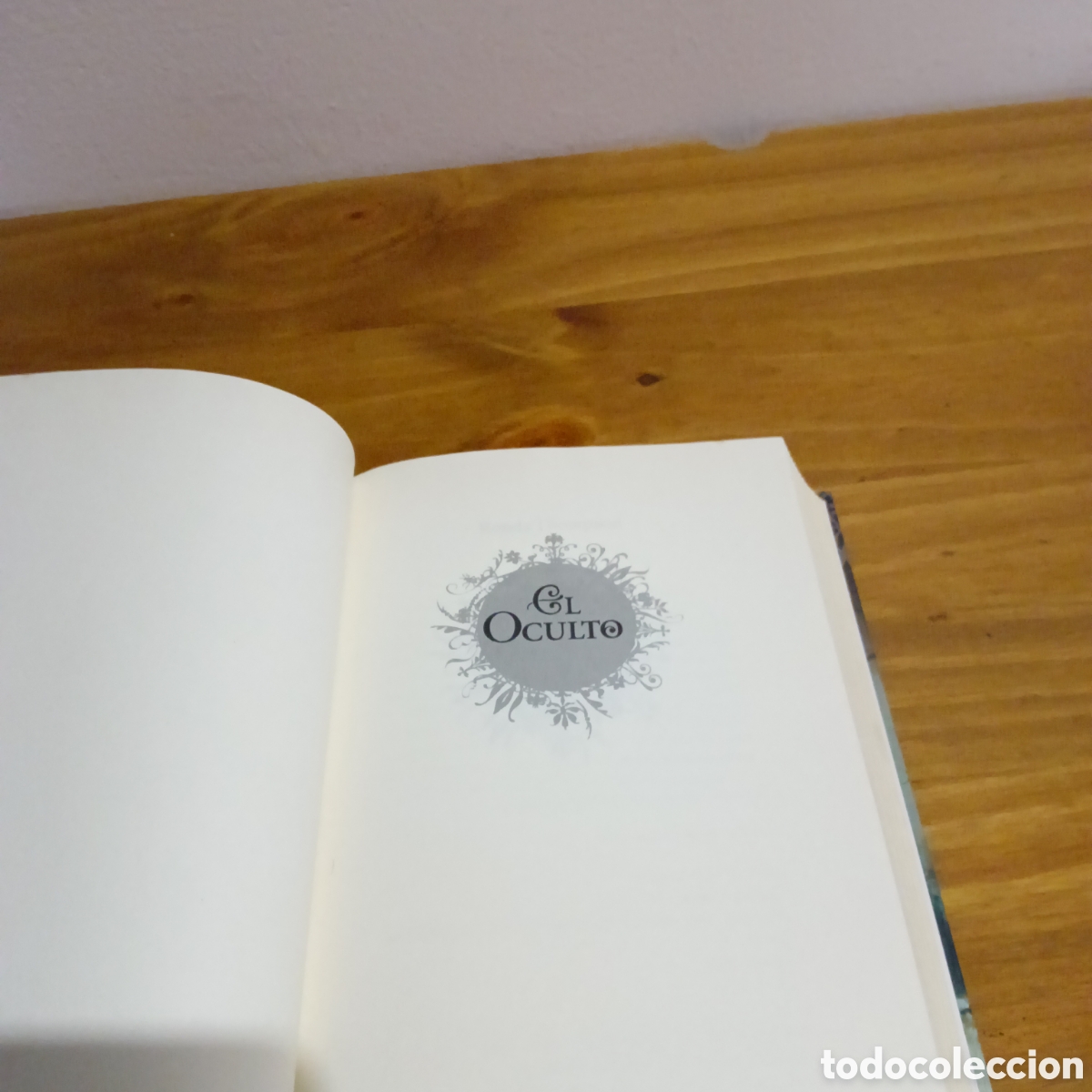 Libros de segunda mano: El oculto. Ronda Thompson - Foto 2