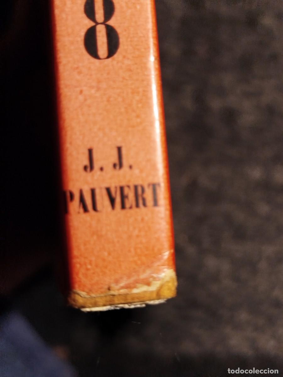 Libros de segunda mano: Le vampire. La Mort, le sang, la peur. Ornella Volta. - Foto 12
