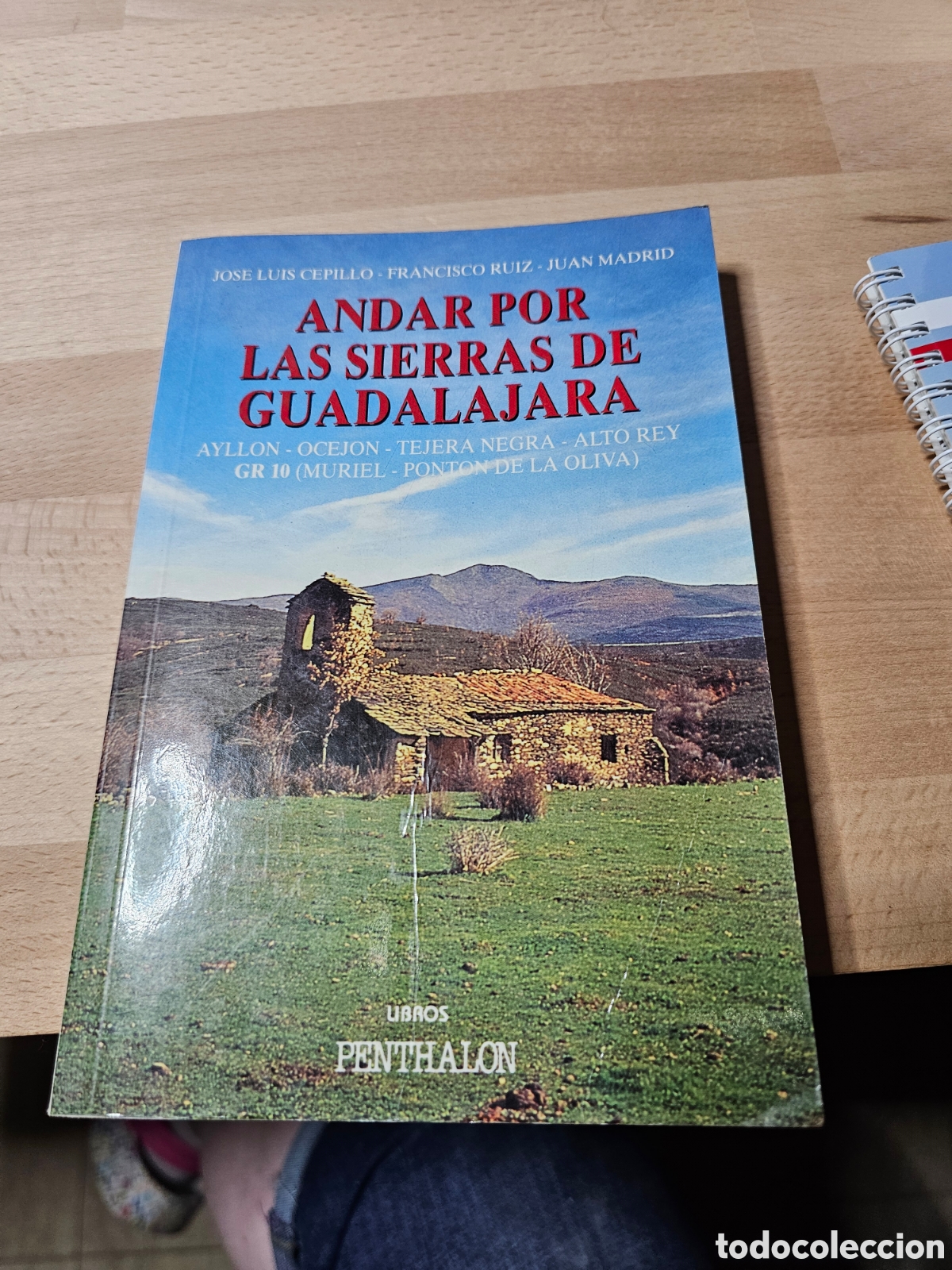 Libros de segunda mano: Andar por las sierras de Guadalajara - Foto 1