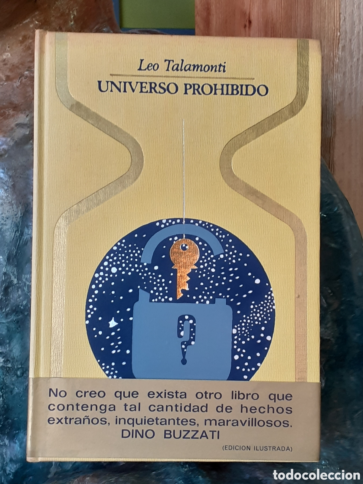 Libros de segunda mano: Universo prohibido. Leo Talamonti. - Foto 1