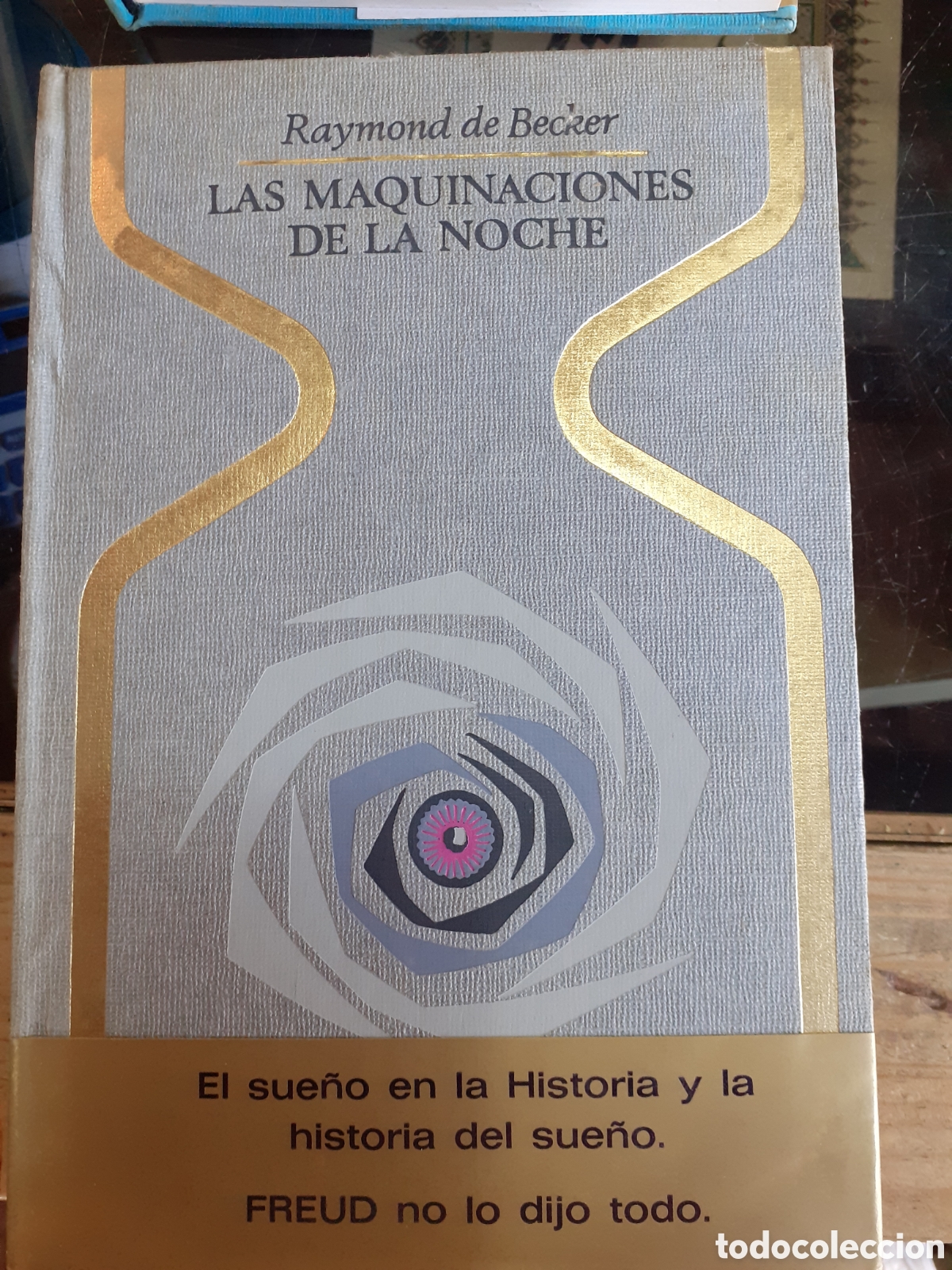 Libros de segunda mano: Las maquinaciones de la noche. Raymond de Becker. - Foto 1