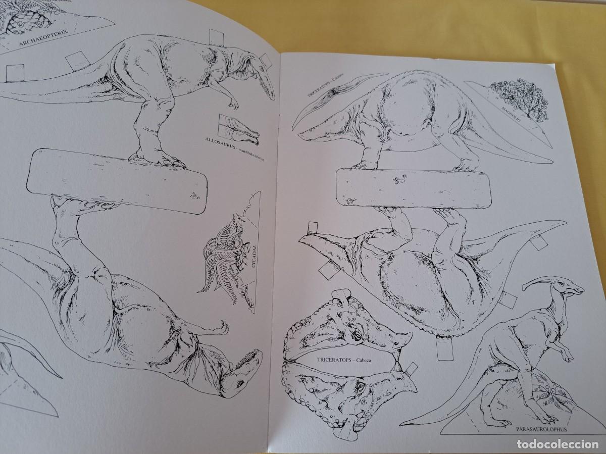 Libros de segunda mano: DANIEL SMITH Y MALCOLM WHITE - LIBRO DE ACCI&Oacute;N: LOS DINOSAURIOS - SUSAETA 1993 - Foto 3